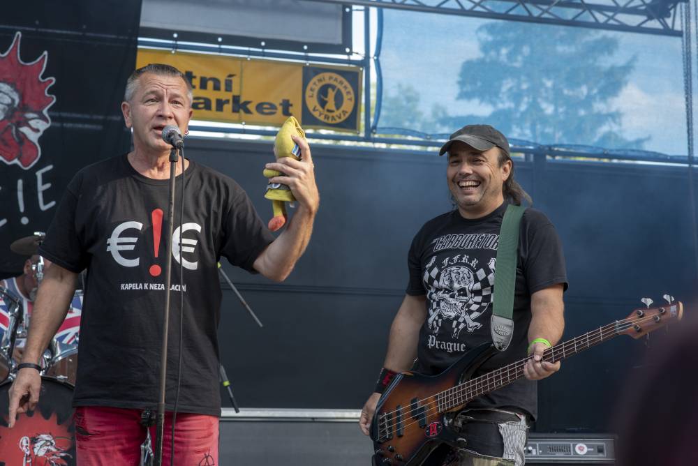 Tři sestry, Mňága a Žďorp či Vypsaná fiXa se na Výravě loučili s prázdninami