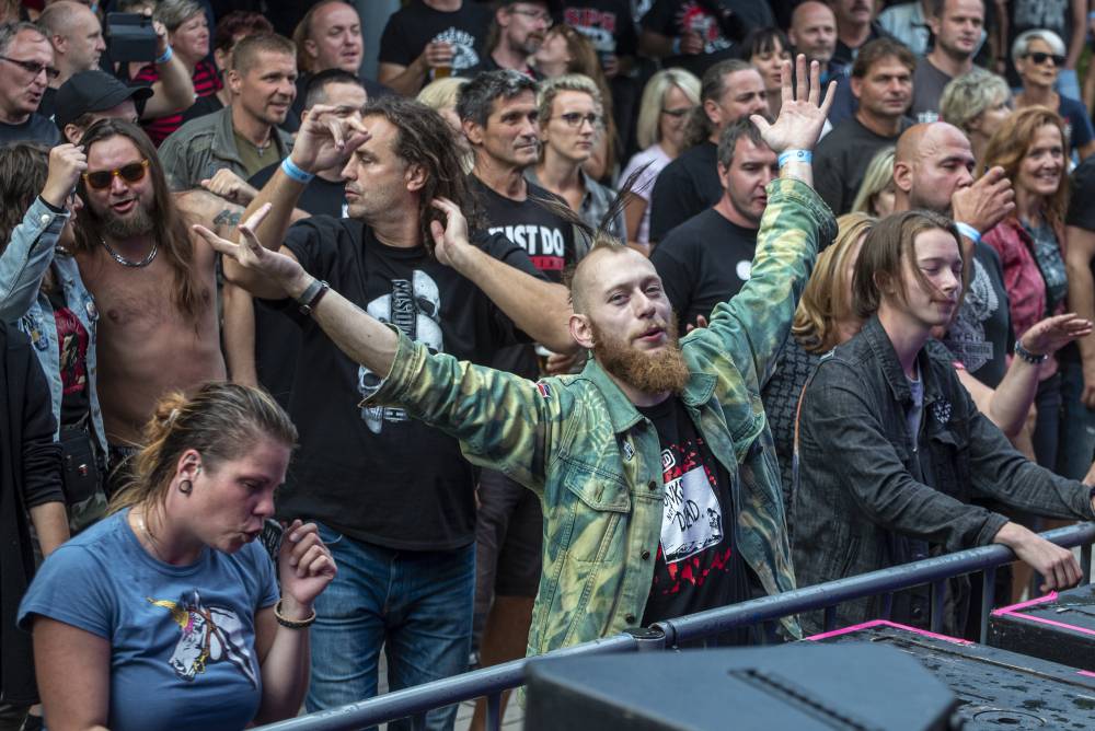 Tři sestry, Mňága a Žďorp či Vypsaná fiXa se na Výravě loučili s prázdninami