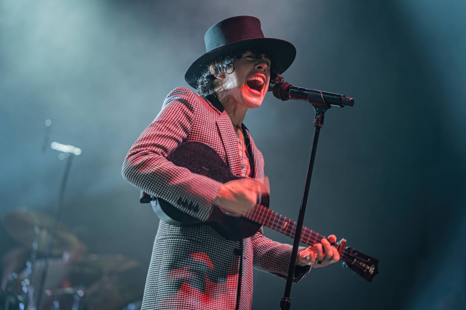 Energie LP neznala mezí. Zpěvačka opět rozezpívala Forum Karlín