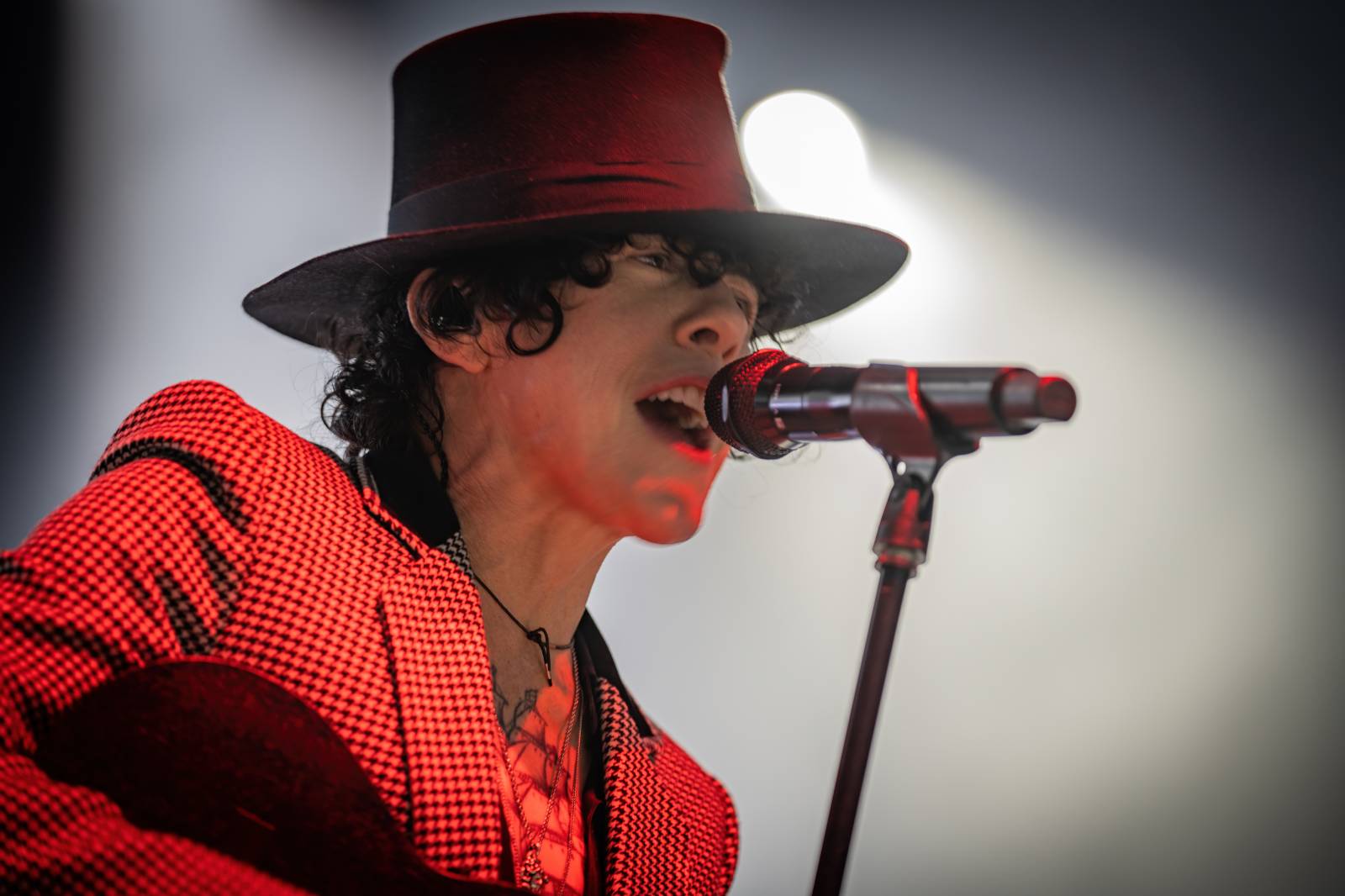 Energie LP neznala mezí. Zpěvačka opět rozezpívala Forum Karlín