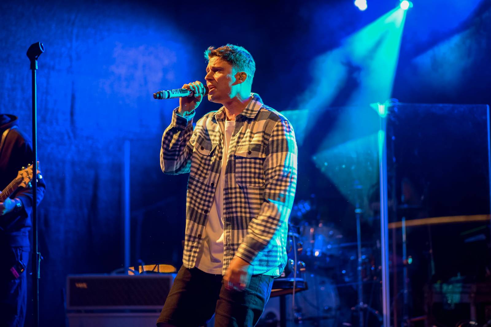 Universal představil své interprety, na tradičním showcase zahráli Sebastian, Lenny i Annabelle