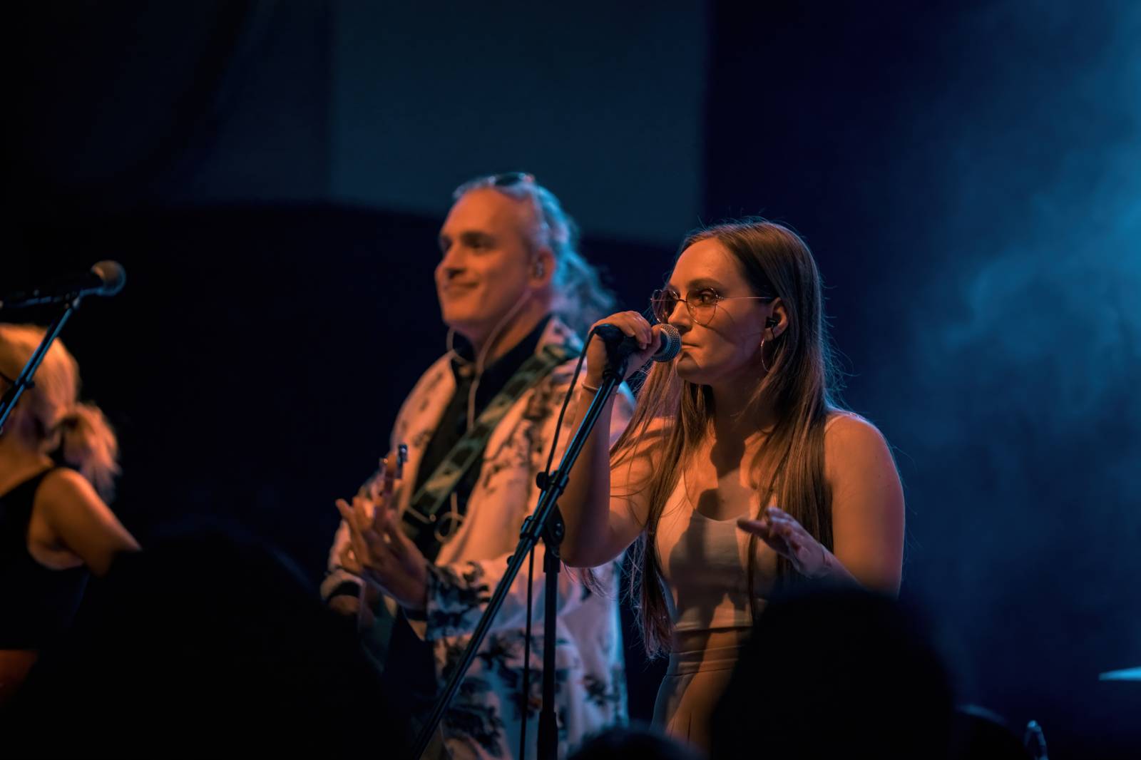 Kosheen si v Praze připomněli dvacáté výročí hitového alba Resist