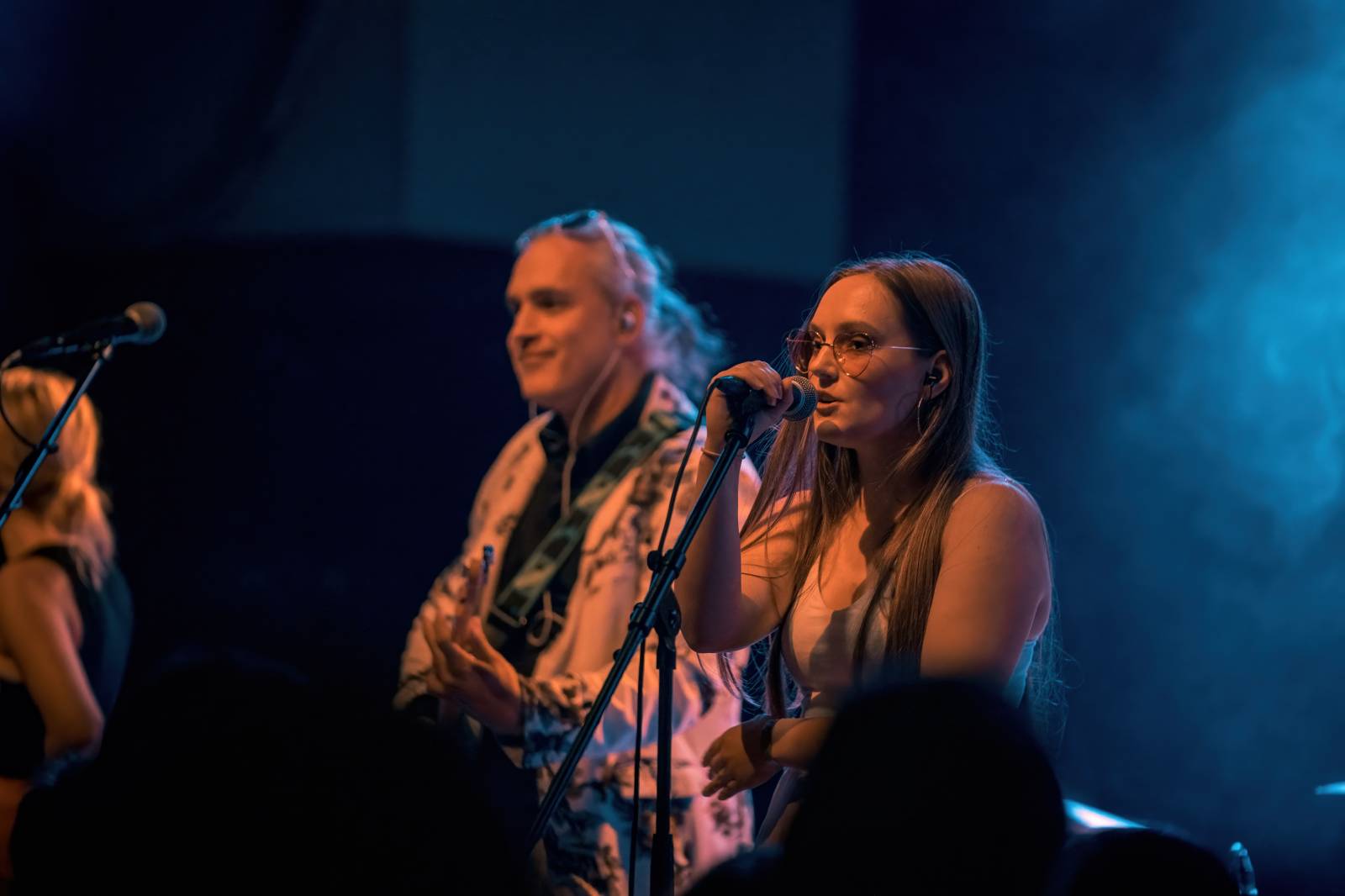 Kosheen si v Praze připomněli dvacáté výročí hitového alba Resist