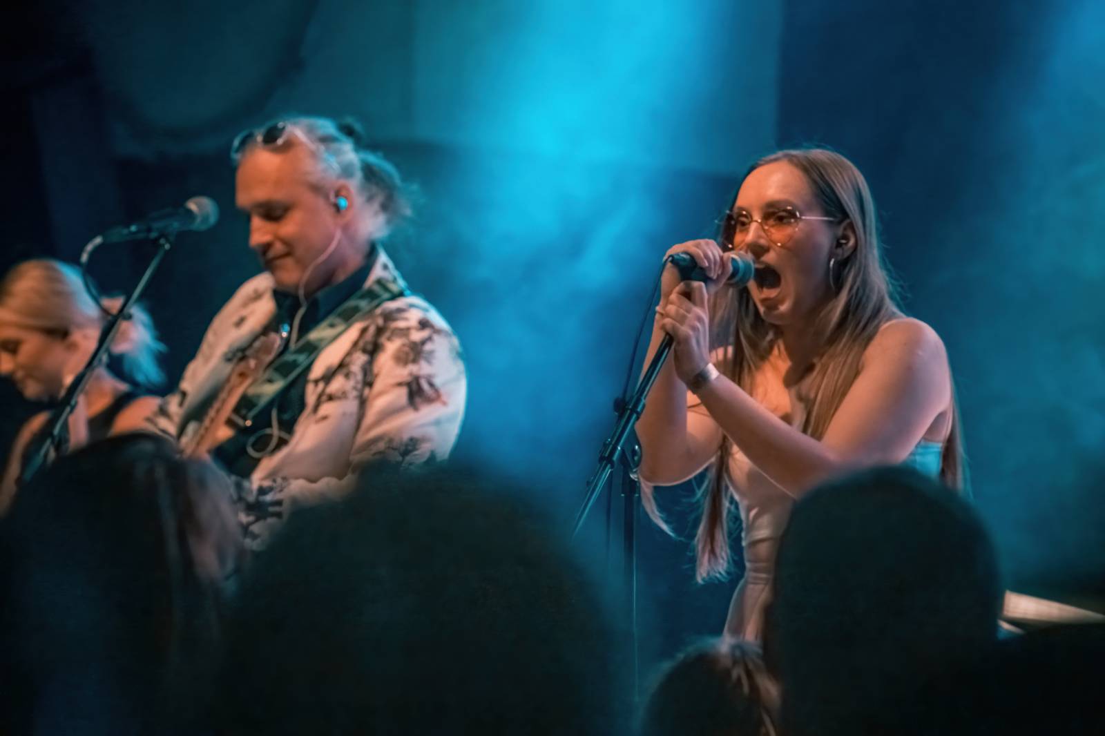 Kosheen si v Praze připomněli dvacáté výročí hitového alba Resist