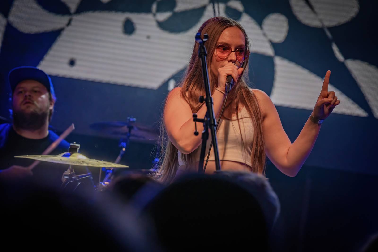 Kosheen si v Praze připomněli dvacáté výročí hitového alba Resist