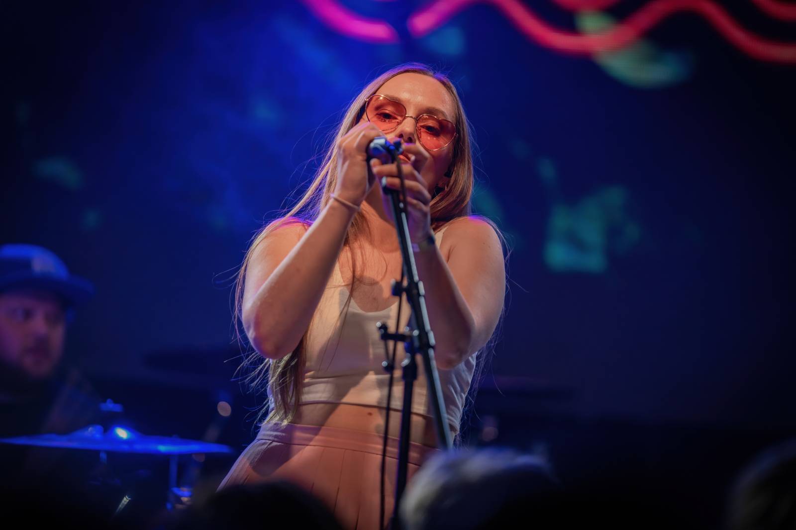 Kosheen si v Praze připomněli dvacáté výročí hitového alba Resist