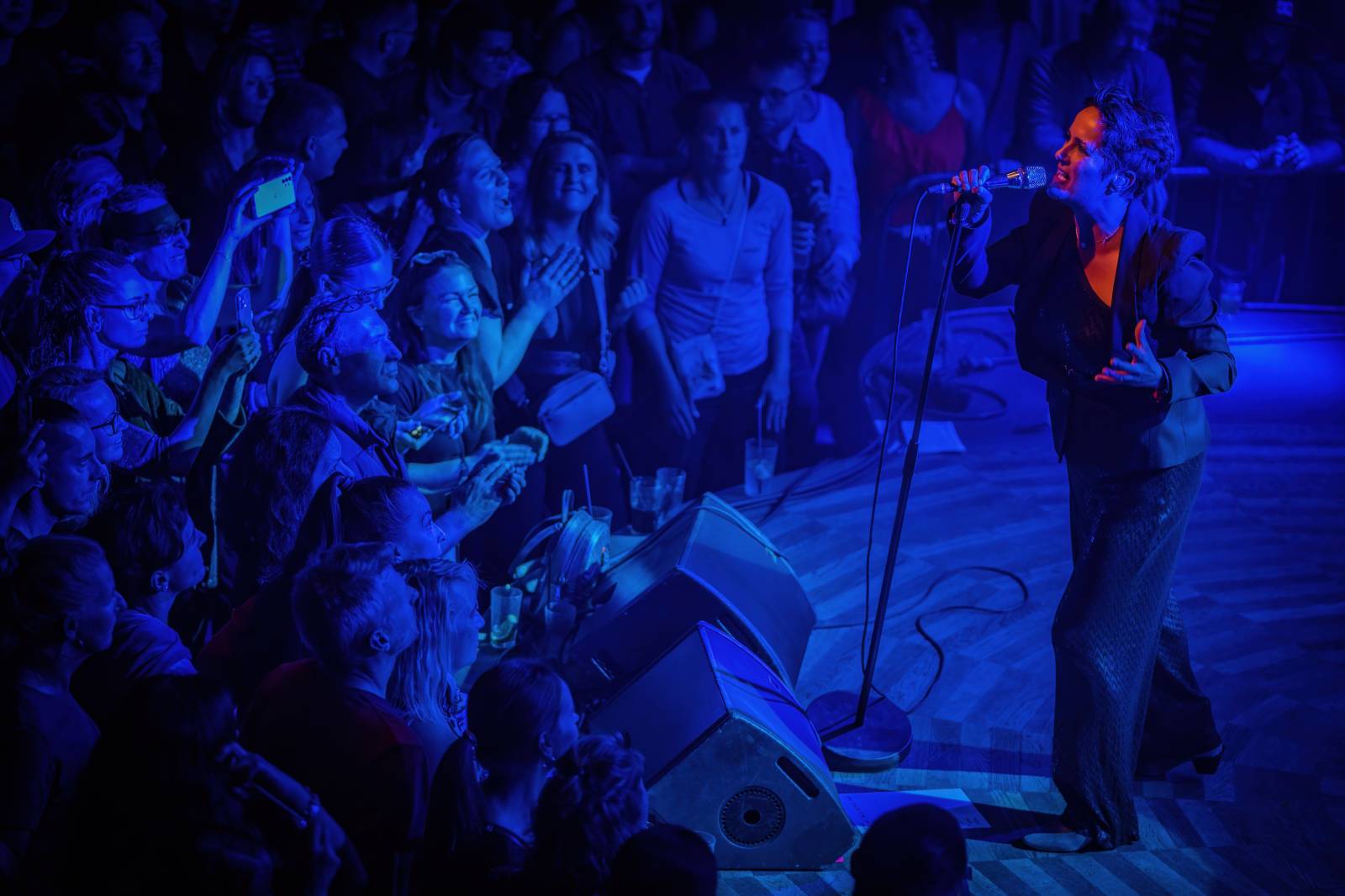 Kosheen si v Praze připomněli dvacáté výročí hitového alba Resist