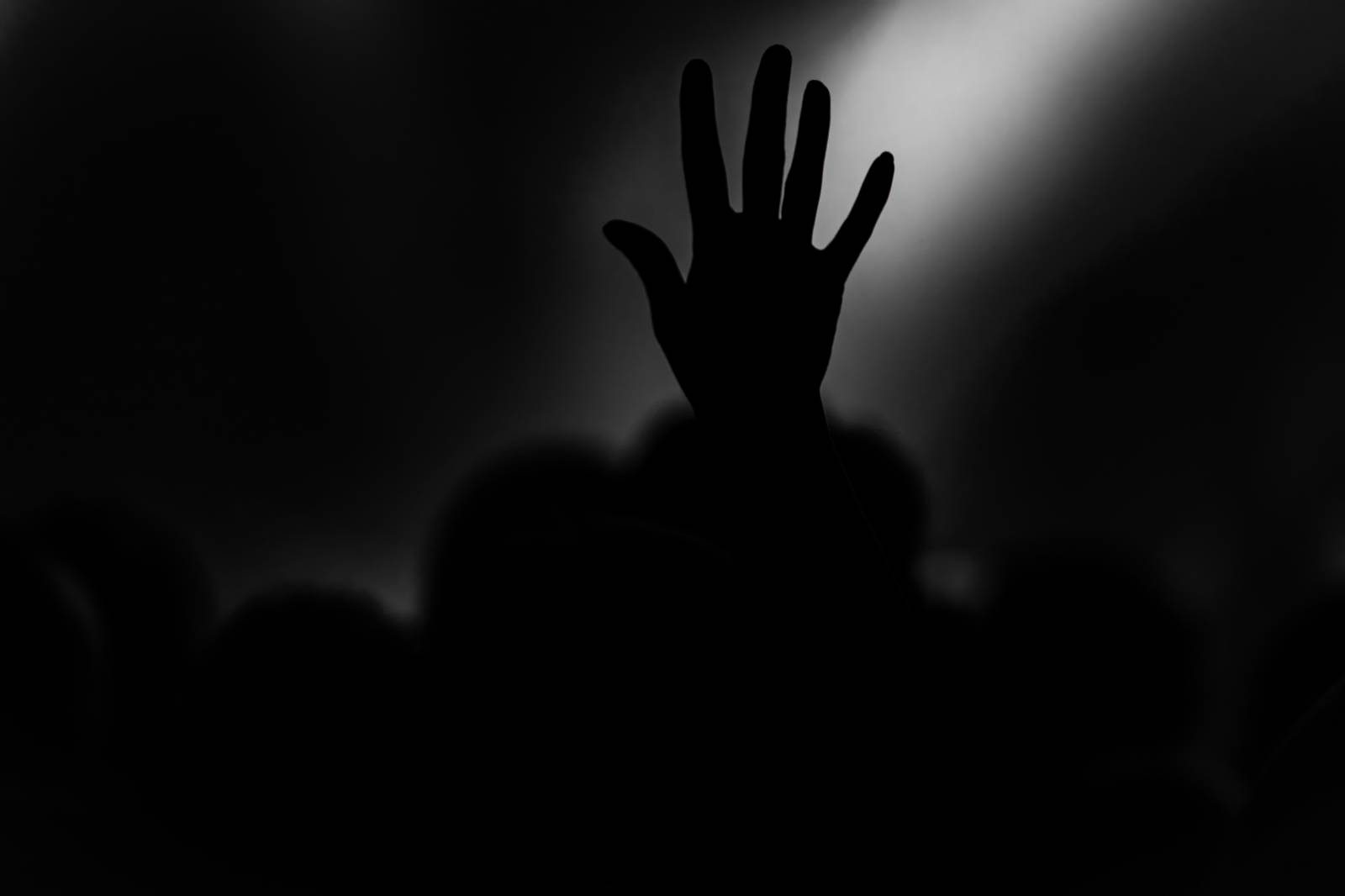 Kosheen si v Praze připomněli dvacáté výročí hitového alba Resist