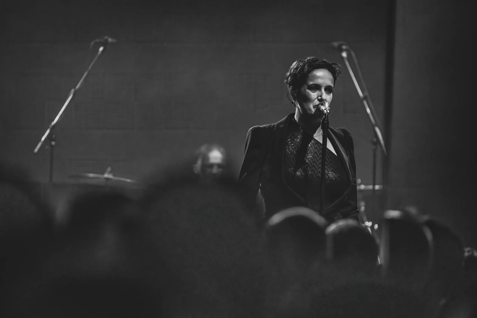 Kosheen si v Praze připomněli dvacáté výročí hitového alba Resist