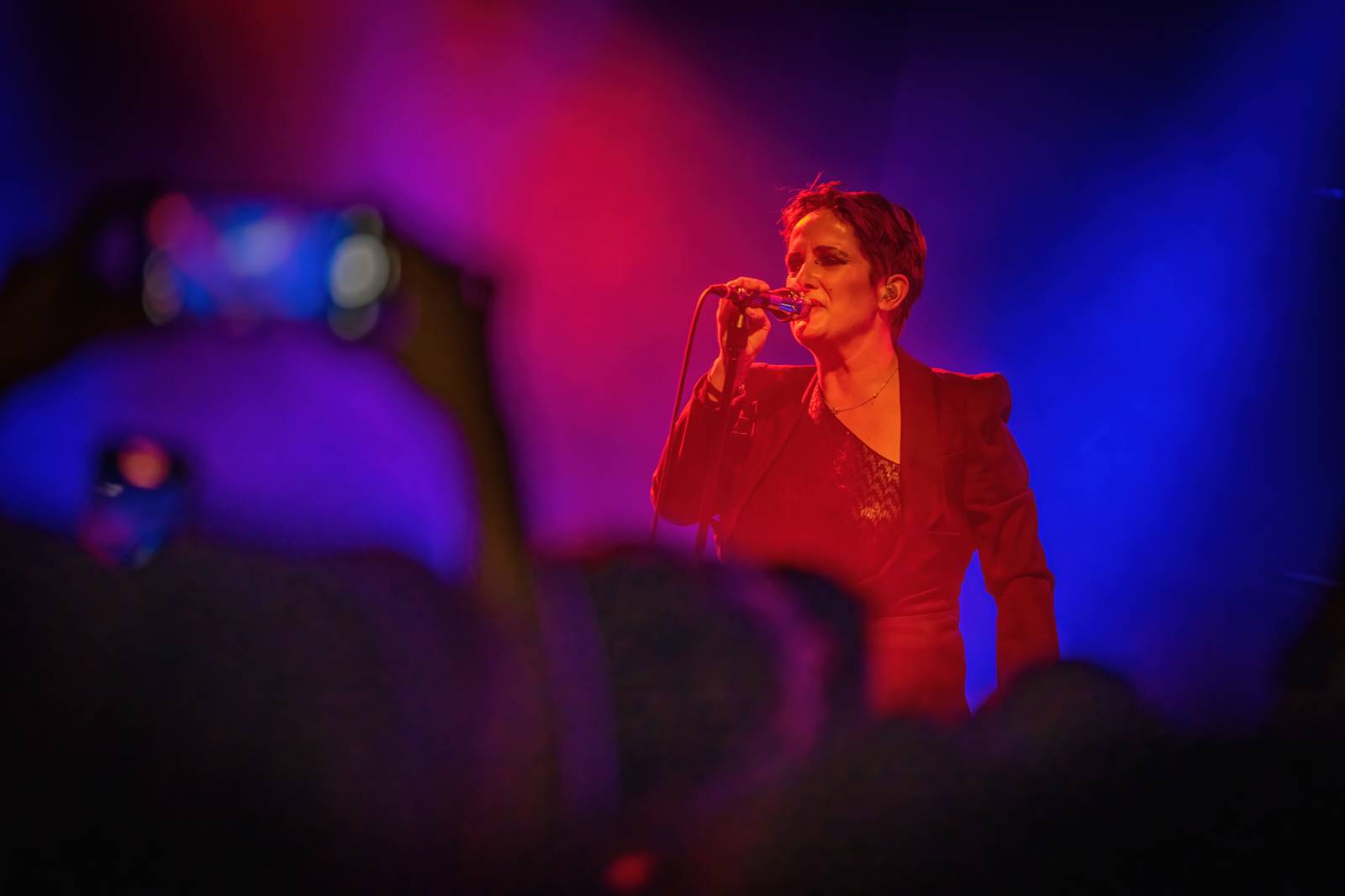 Kosheen si v Praze připomněli dvacáté výročí hitového alba Resist