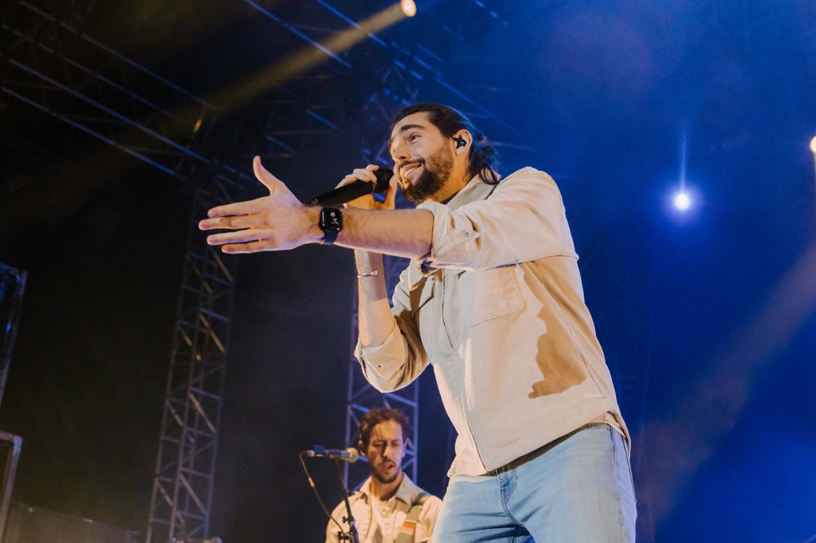 Alvaro Soler přivezl do Prahy kus Španělska, předskakoval mu bratr Greg Taro