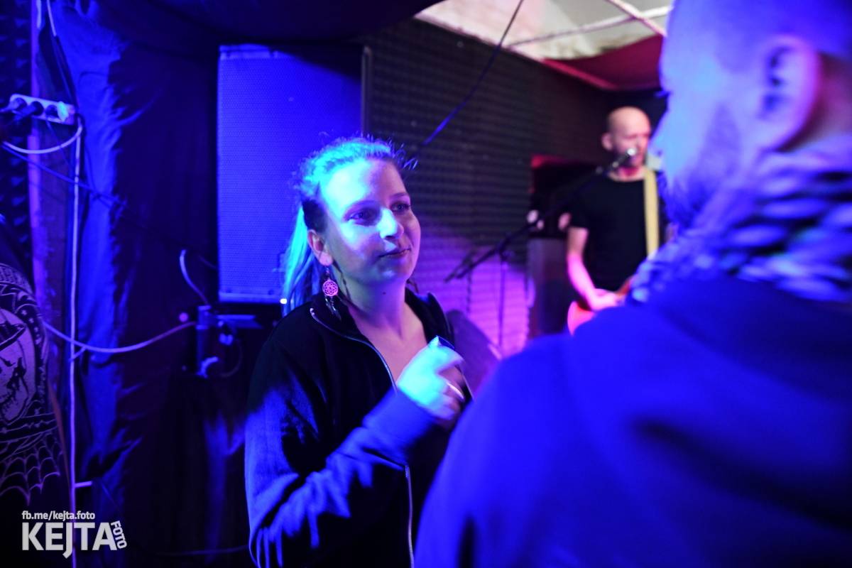 Punkoví V.T. Marvin zahráli na podporu klubu Balada