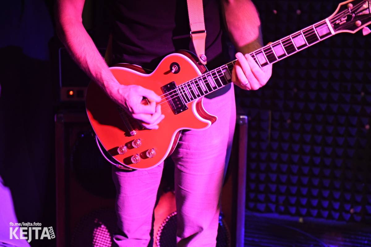 Punkoví V.T. Marvin zahráli na podporu klubu Balada