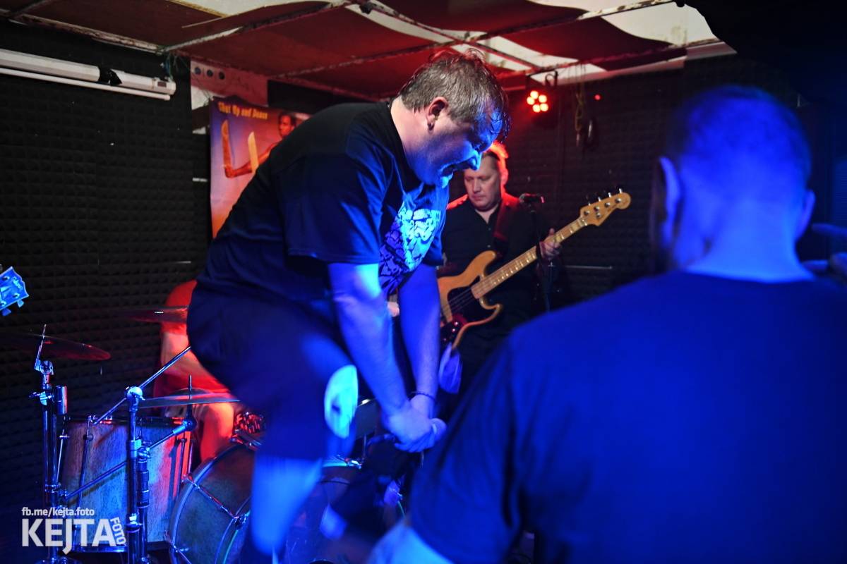 Punkoví V.T. Marvin zahráli na podporu klubu Balada