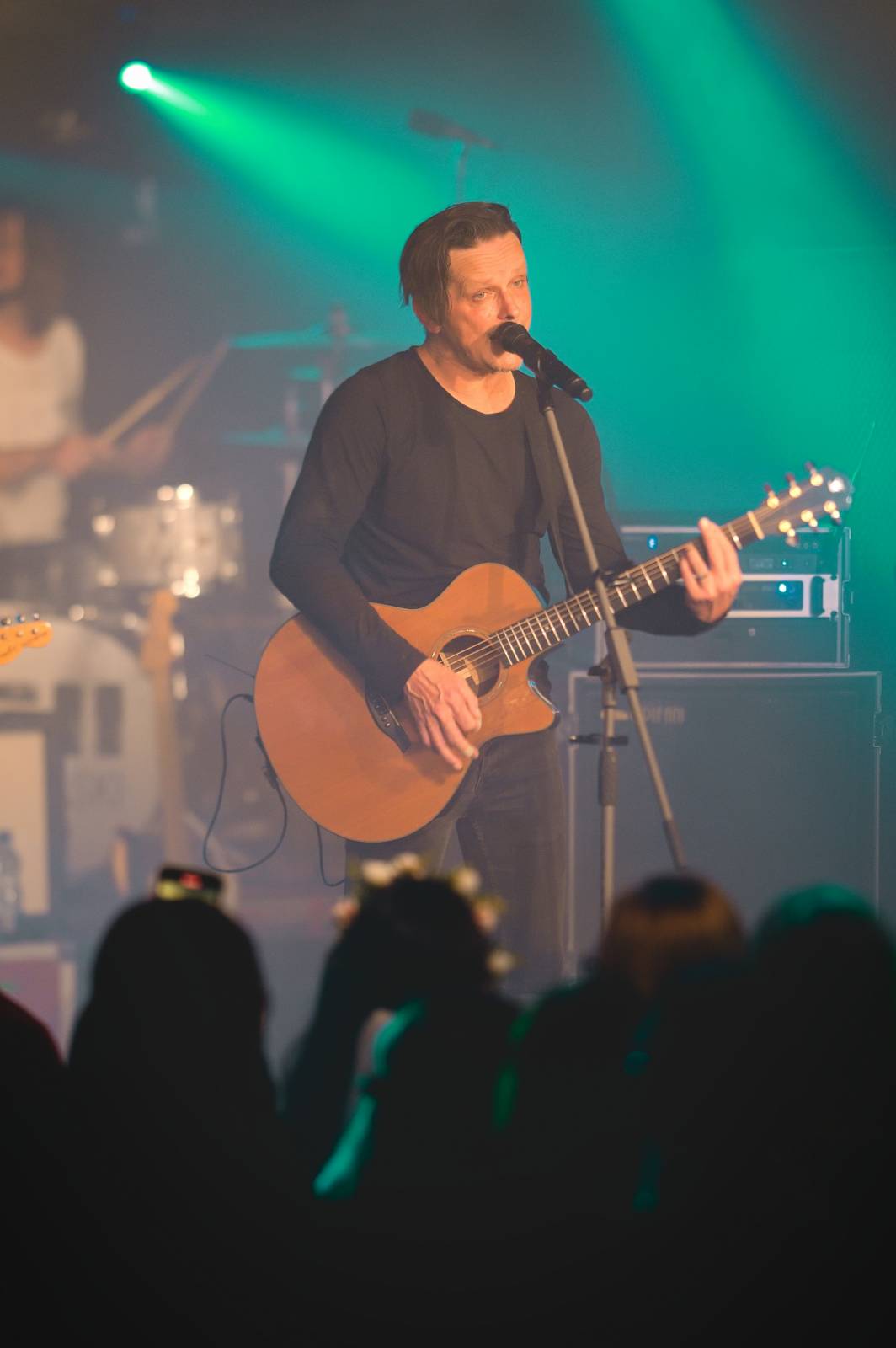 Chinaski v Třebíči poprvé pokřtili novinku Frihet