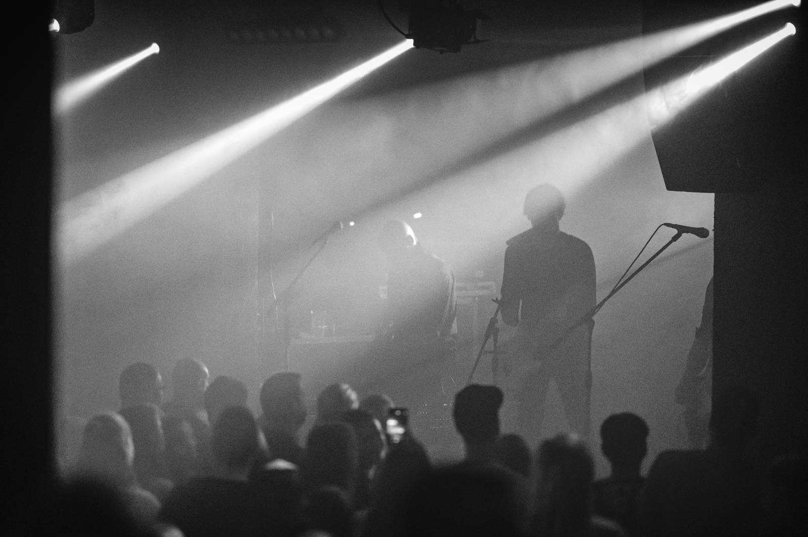 Chinaski v Třebíči poprvé pokřtili novinku Frihet