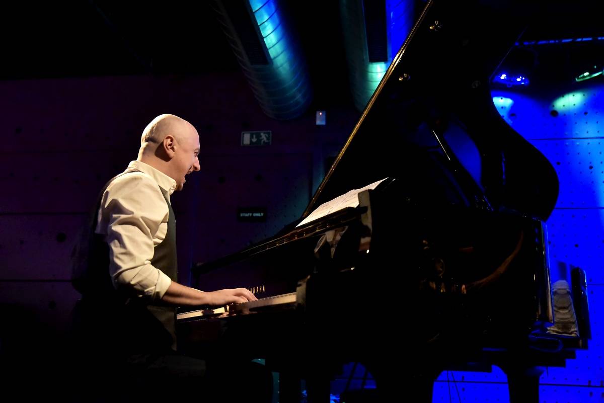 Vyprodaný Jazz Dock si vychutnal hudbu držitele Grammy Boba Reynoldse