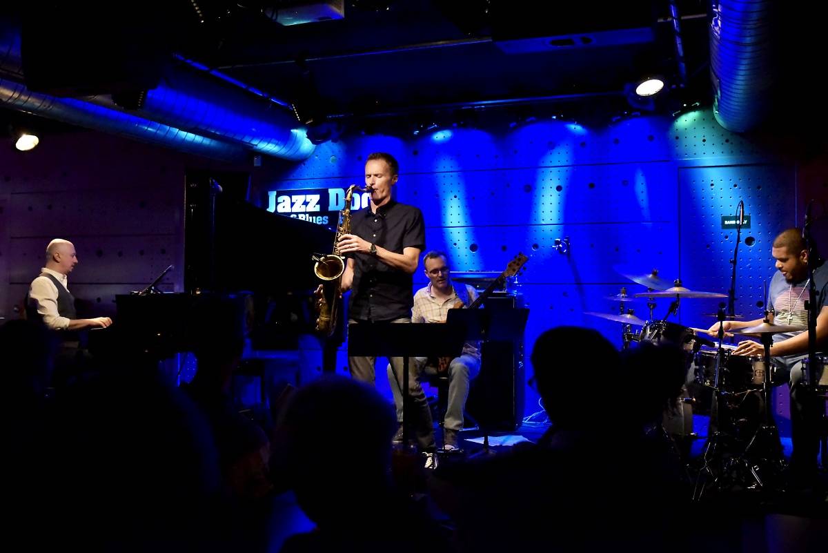 Vyprodaný Jazz Dock si vychutnal hudbu držitele Grammy Boba Reynoldse