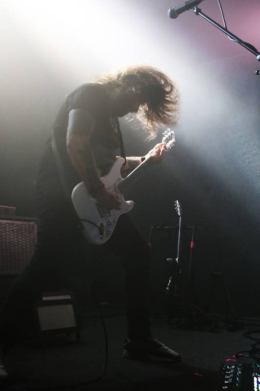 Paradise Lost zatemnili bratislavskou oblohu, předskakovali jim Hangman's Chair