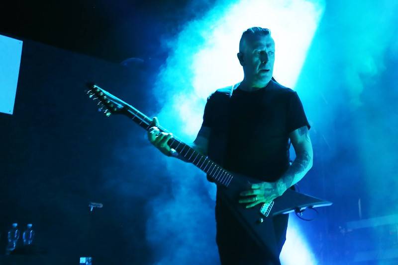 Paradise Lost zatemnili bratislavskou oblohu, předskakovali jim Hangman's Chair