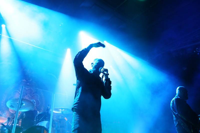 Paradise Lost zatemnili bratislavskou oblohu, předskakovali jim Hangman's Chair