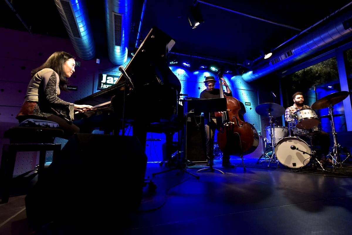Jazzová klavíristka a skladatelka Helen Sung zavítala se svým triem do Jazz Docku