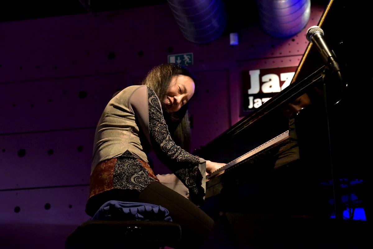 Jazzová klavíristka a skladatelka Helen Sung zavítala se svým triem do Jazz Docku