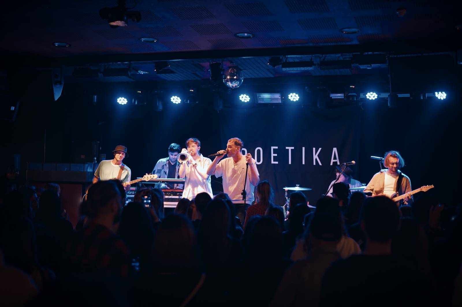 Poetika odstartovala své Identity Tour, poslední s Edou Rovenským