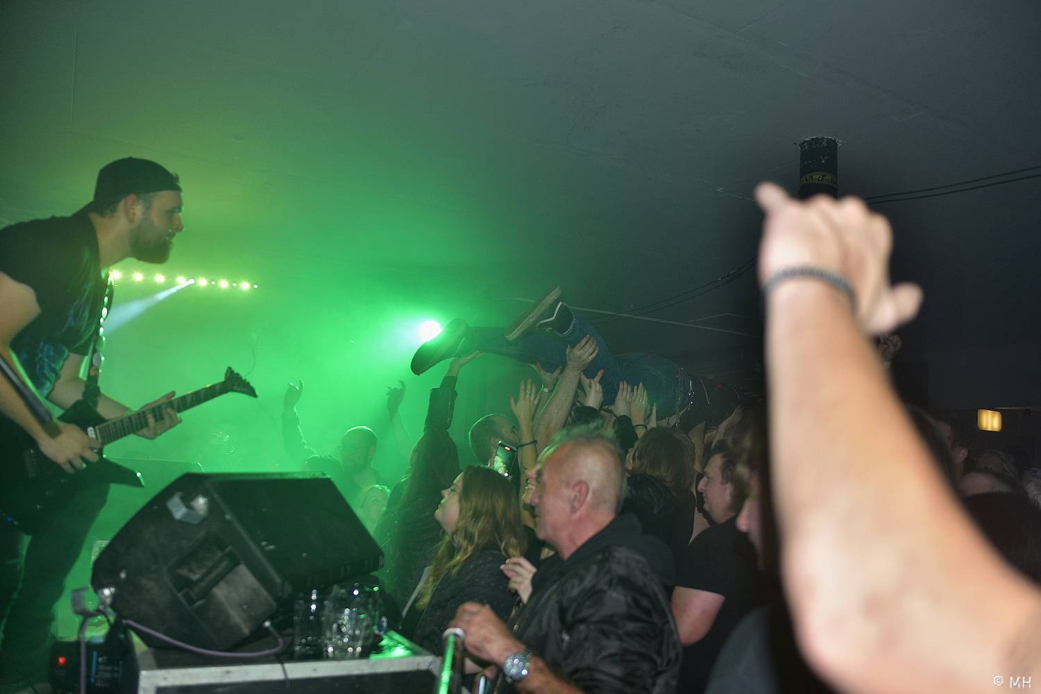 SPS v Plzni oslavili 30 let od vydání debutové desky Jsme v hajzlu