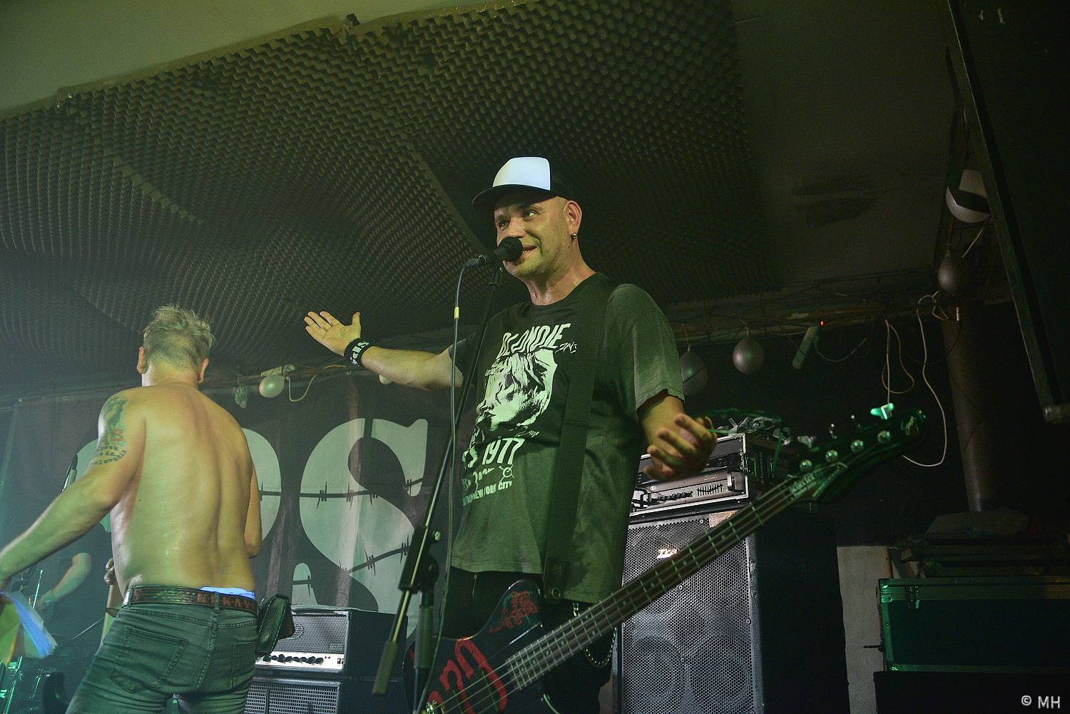 SPS v Plzni oslavili 30 let od vydání debutové desky Jsme v hajzlu