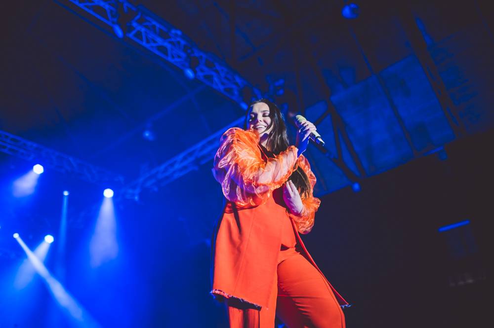 Ewa Farna odstartovala turné k desce Umami, do Ostravy přijela se Sofianem Medjmedj