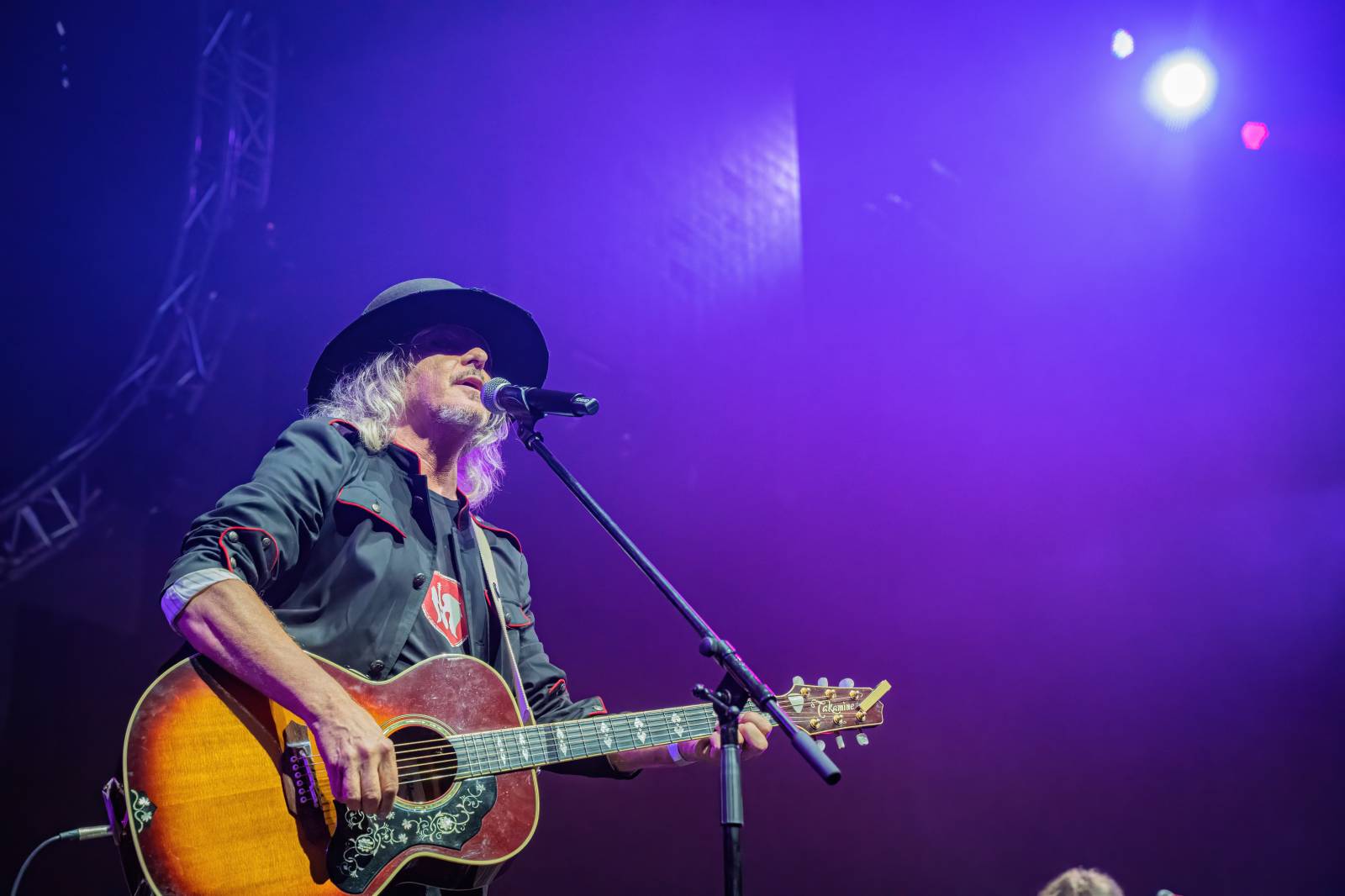 Marek Ztracený na Českém mejdanu s Impulsem rozsvítil O2 arenu