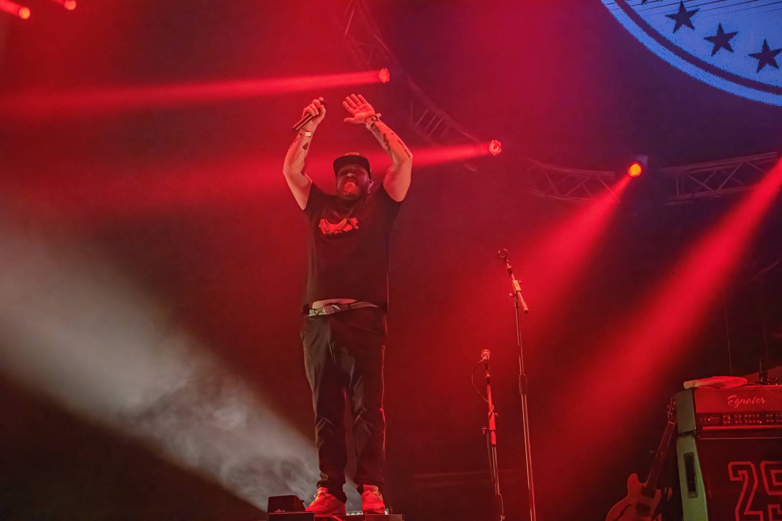 Marek Ztracený na Českém mejdanu s Impulsem rozsvítil O2 arenu