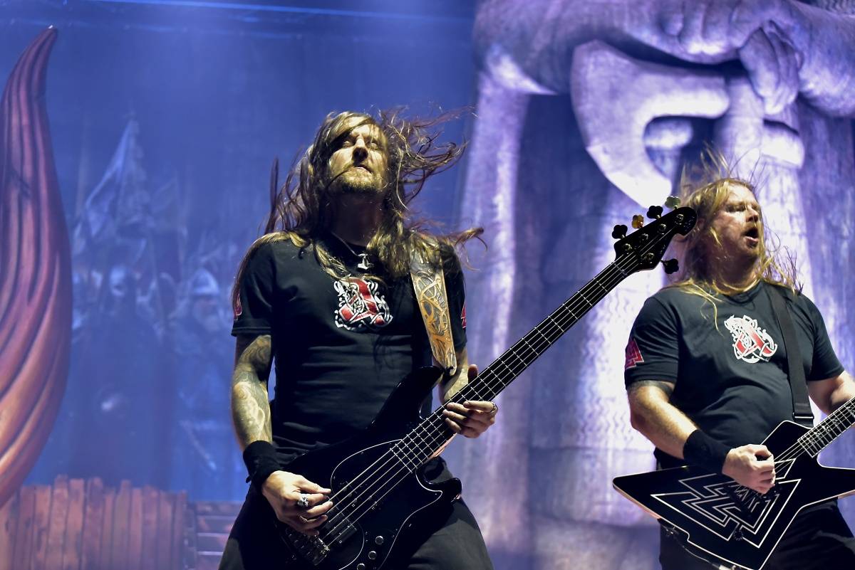Metalová smršť v podání Amon Amarth a Machine Head se převalila Prahou