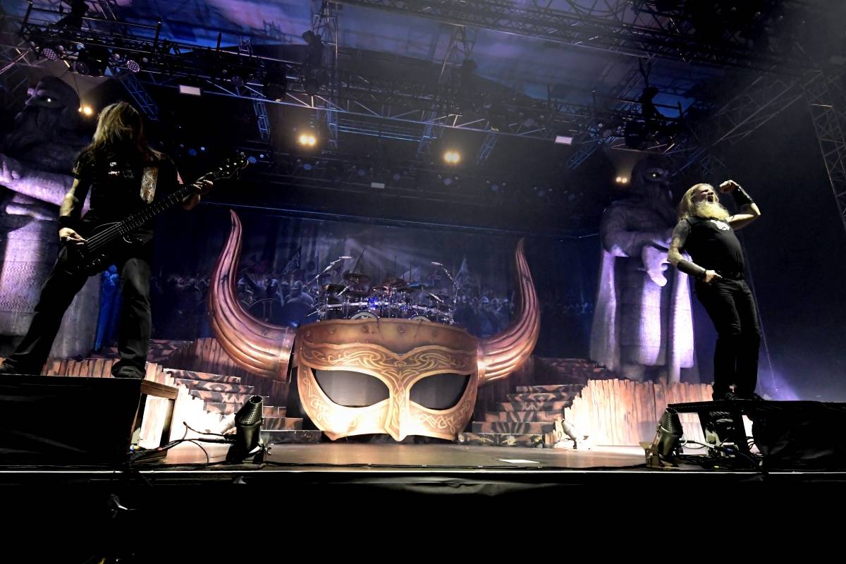 Metalová smršť v podání Amon Amarth a Machine Head se převalila Prahou