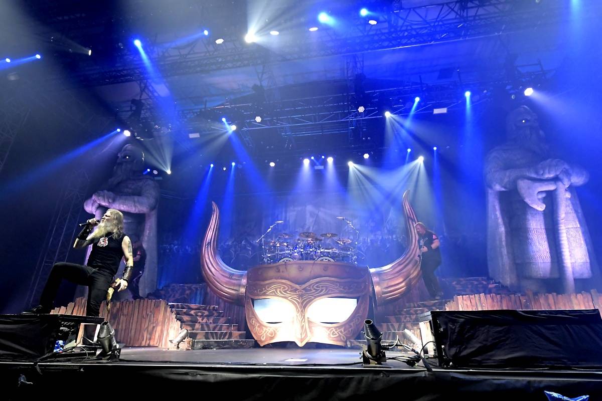 Metalová smršť v podání Amon Amarth a Machine Head se převalila Prahou