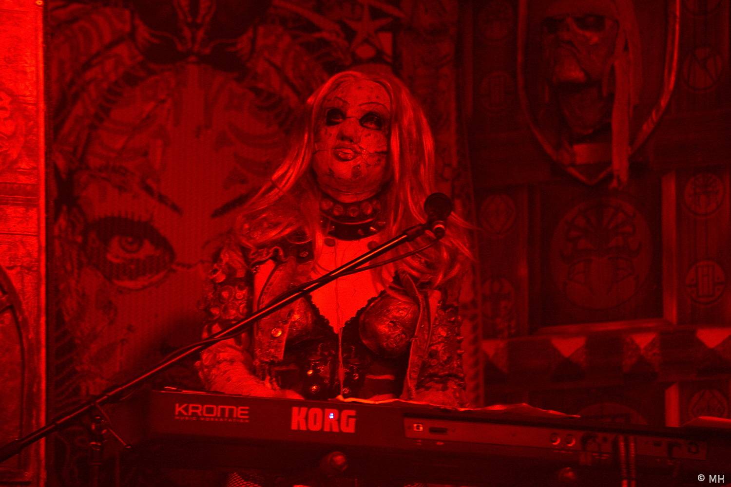 Lordi předvedli v Plzni hororovou show