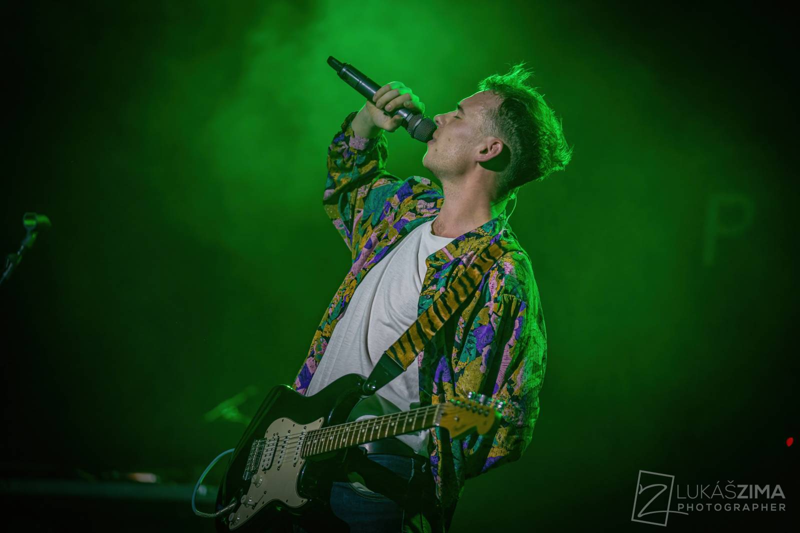 Poetika naposledy v úplné sestavě. Fanoušci se v Roxy loučili s Edou Rovenským