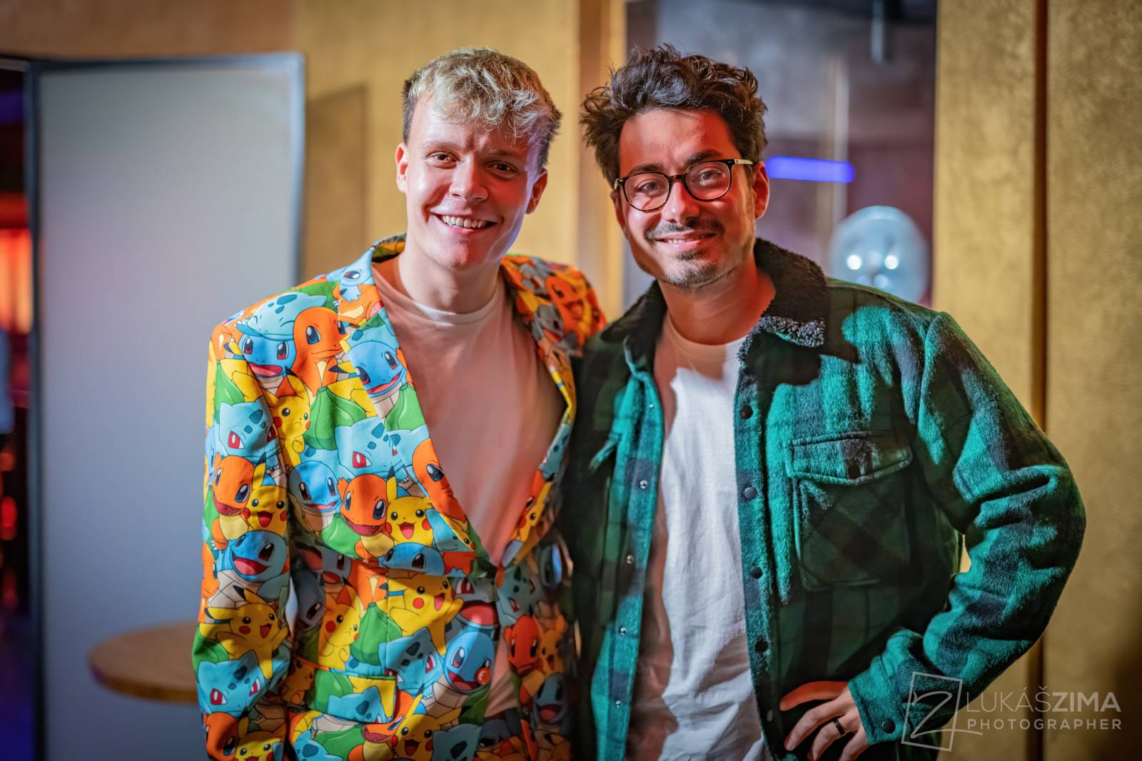 Poetika naposledy v úplné sestavě. Fanoušci se v Roxy loučili s Edou Rovenským