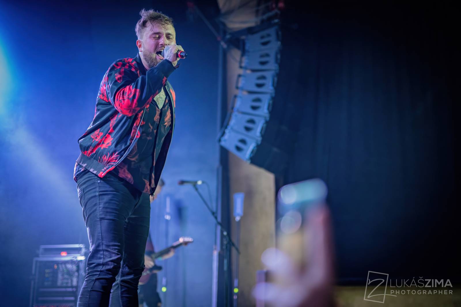 Poetika naposledy v úplné sestavě. Fanoušci se v Roxy loučili s Edou Rovenským