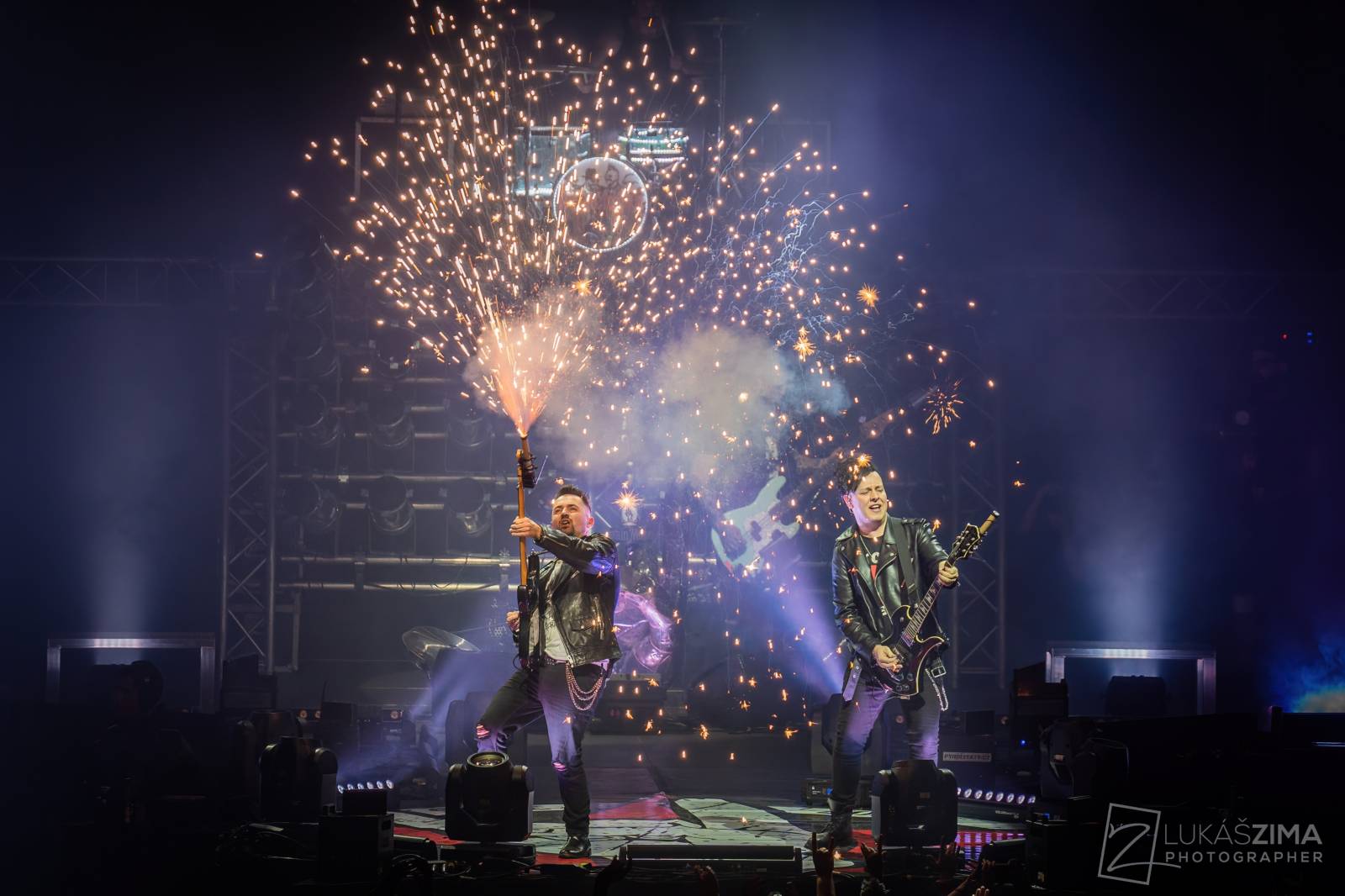 Rybičky 48 oslavily 20 let před vyprodanou O2 arenou