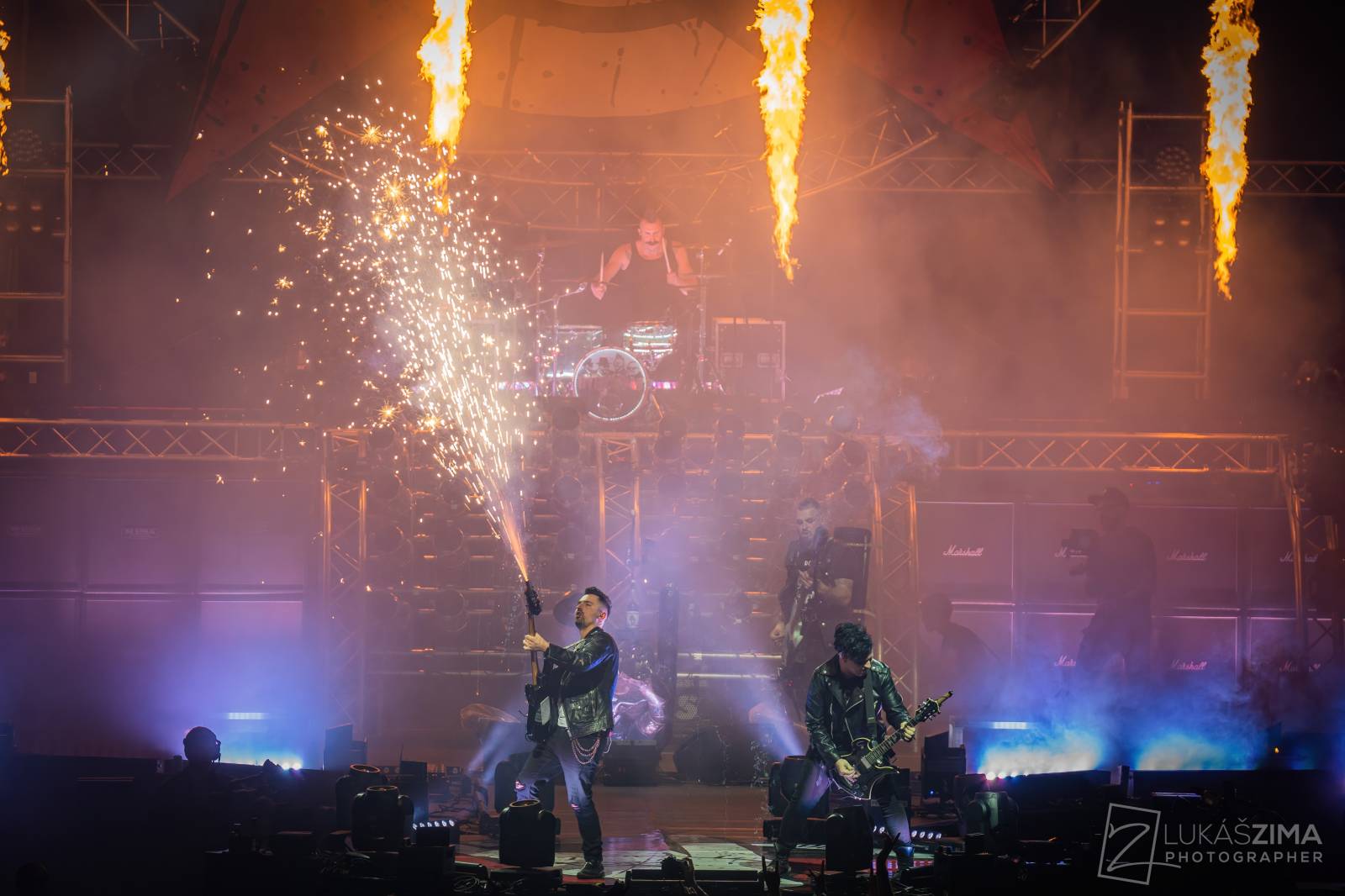 Rybičky 48 oslavily 20 let před vyprodanou O2 arenou