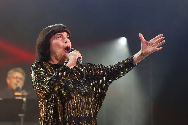 Na brněnském Výstavišti zněl francouzský šanson v podání Mireille Mathieu