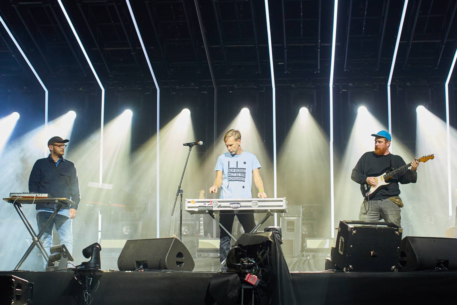 Přátelé a kolegové zavzpomínali v O2 universu na Mira Žbirku