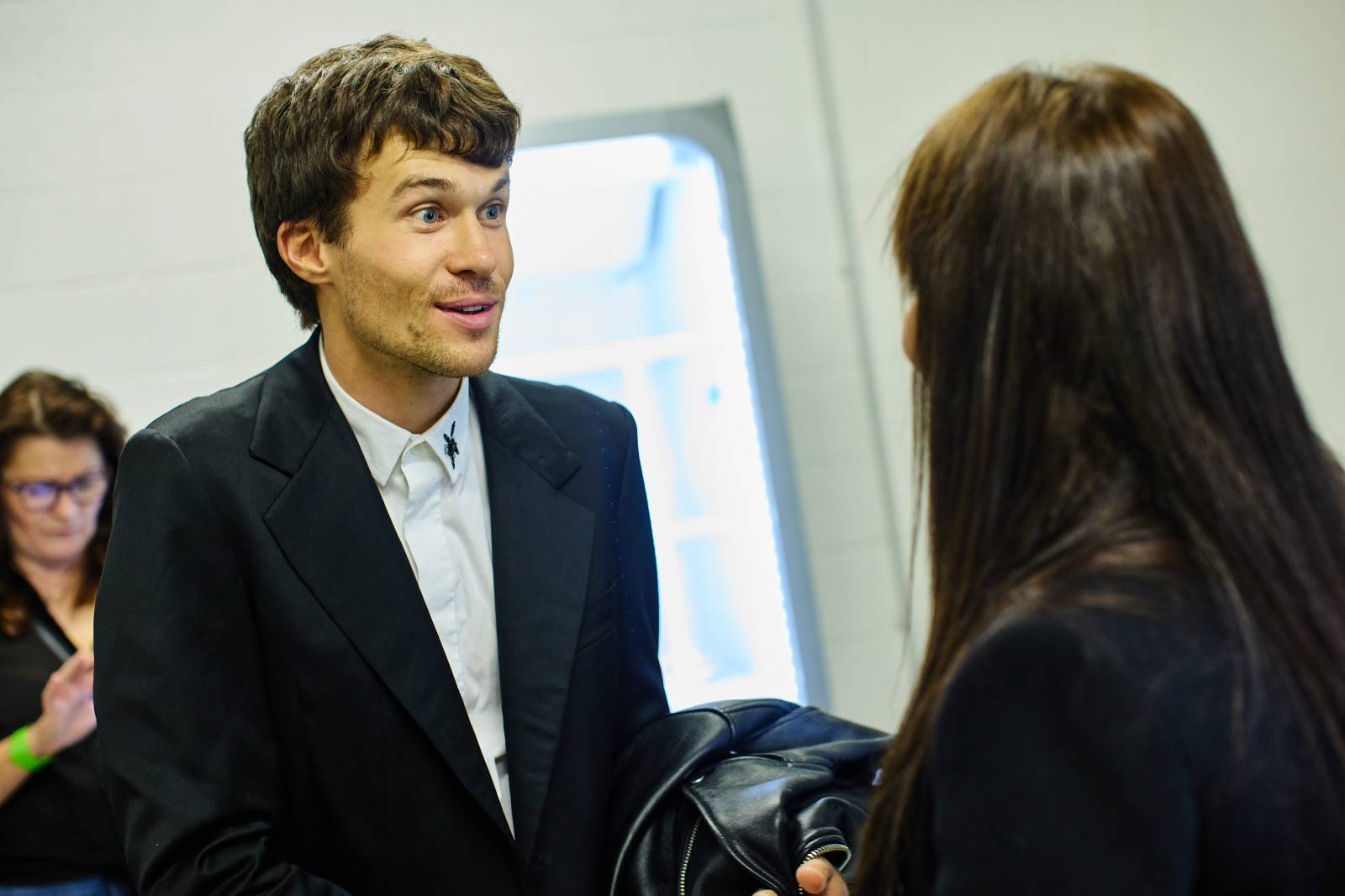 Přátelé a kolegové zavzpomínali v O2 universu na Mira Žbirku