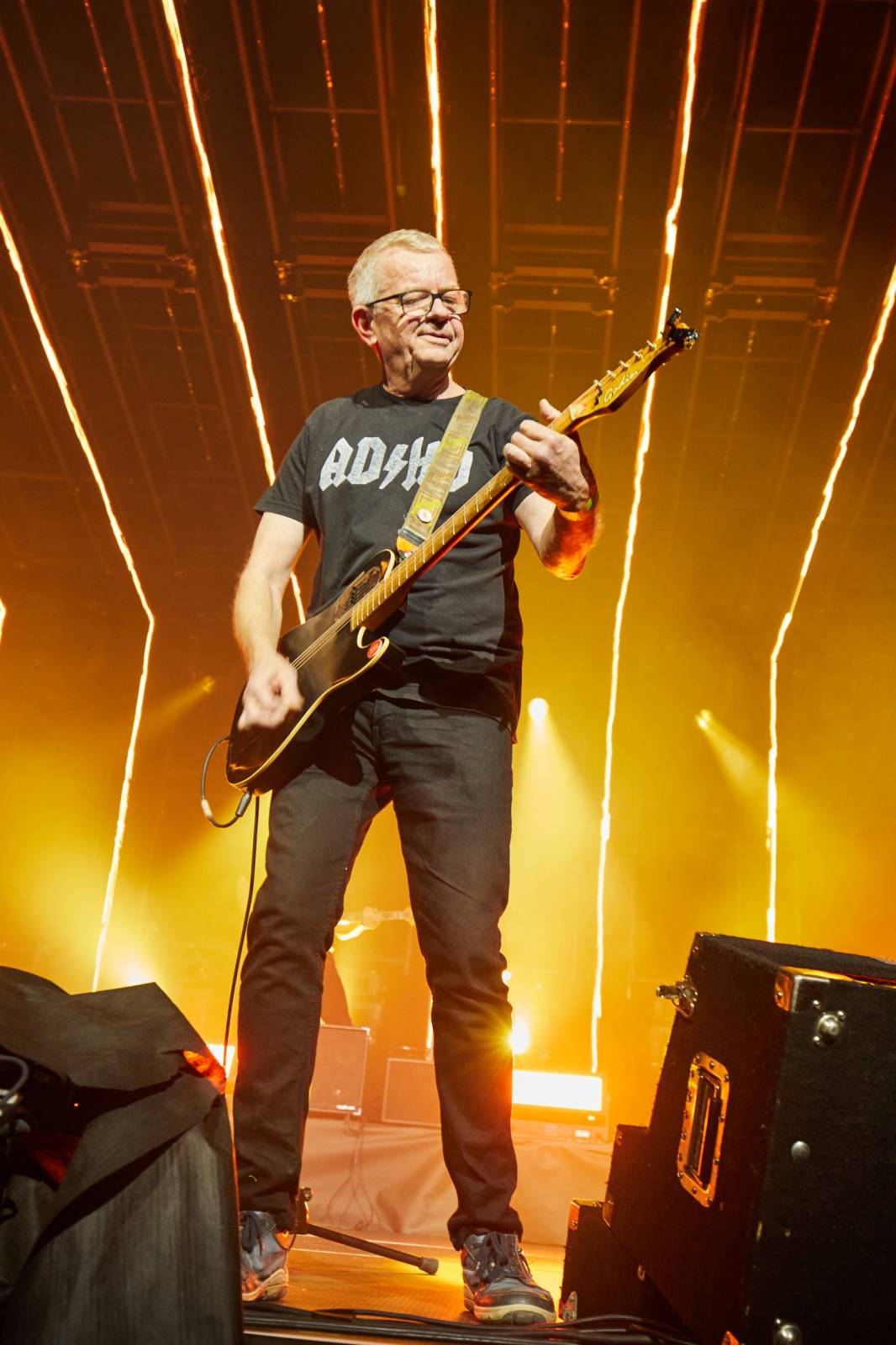 Přátelé a kolegové zavzpomínali v O2 universu na Mira Žbirku