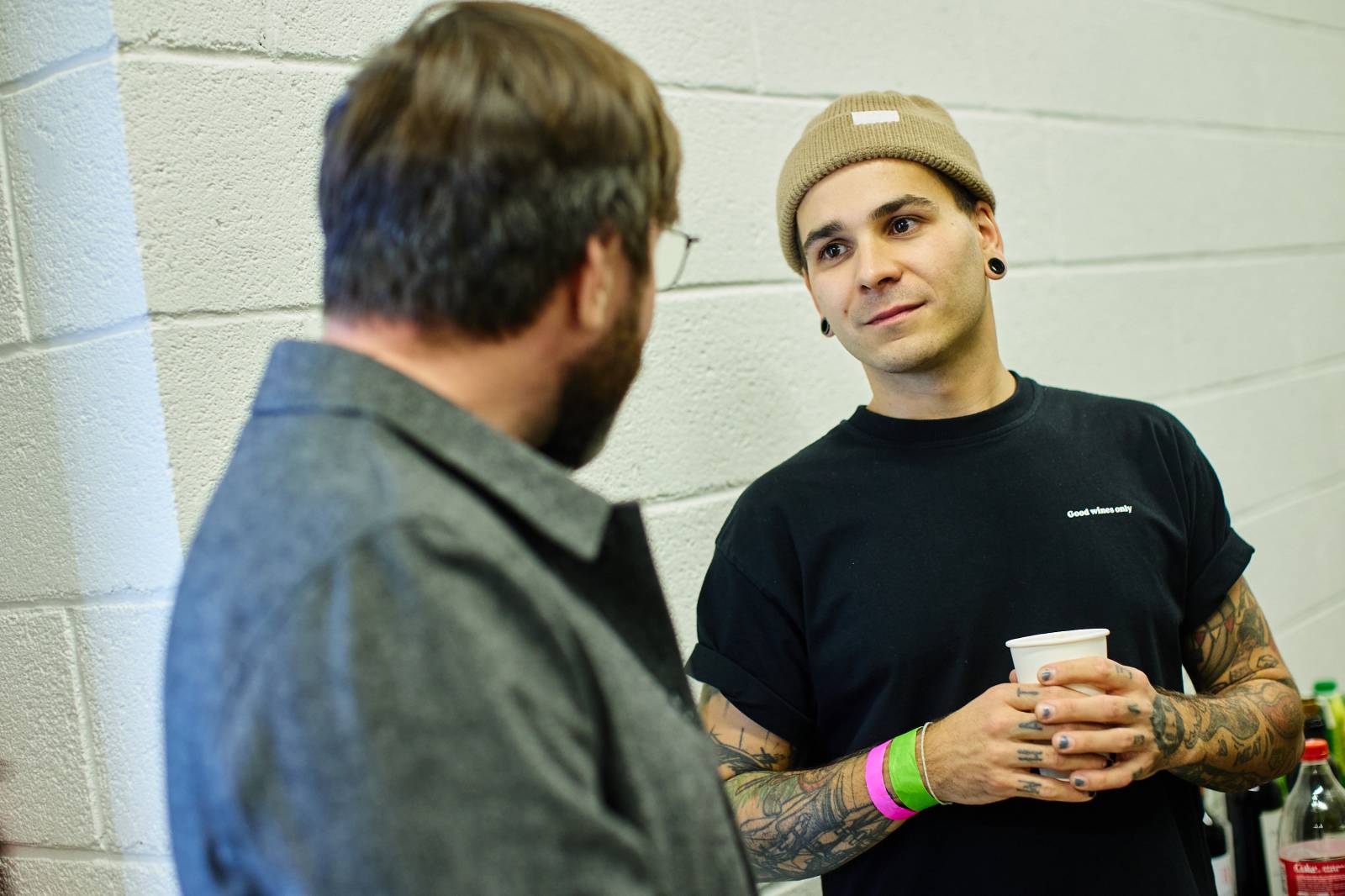 Přátelé a kolegové zavzpomínali v O2 universu na Mira Žbirku