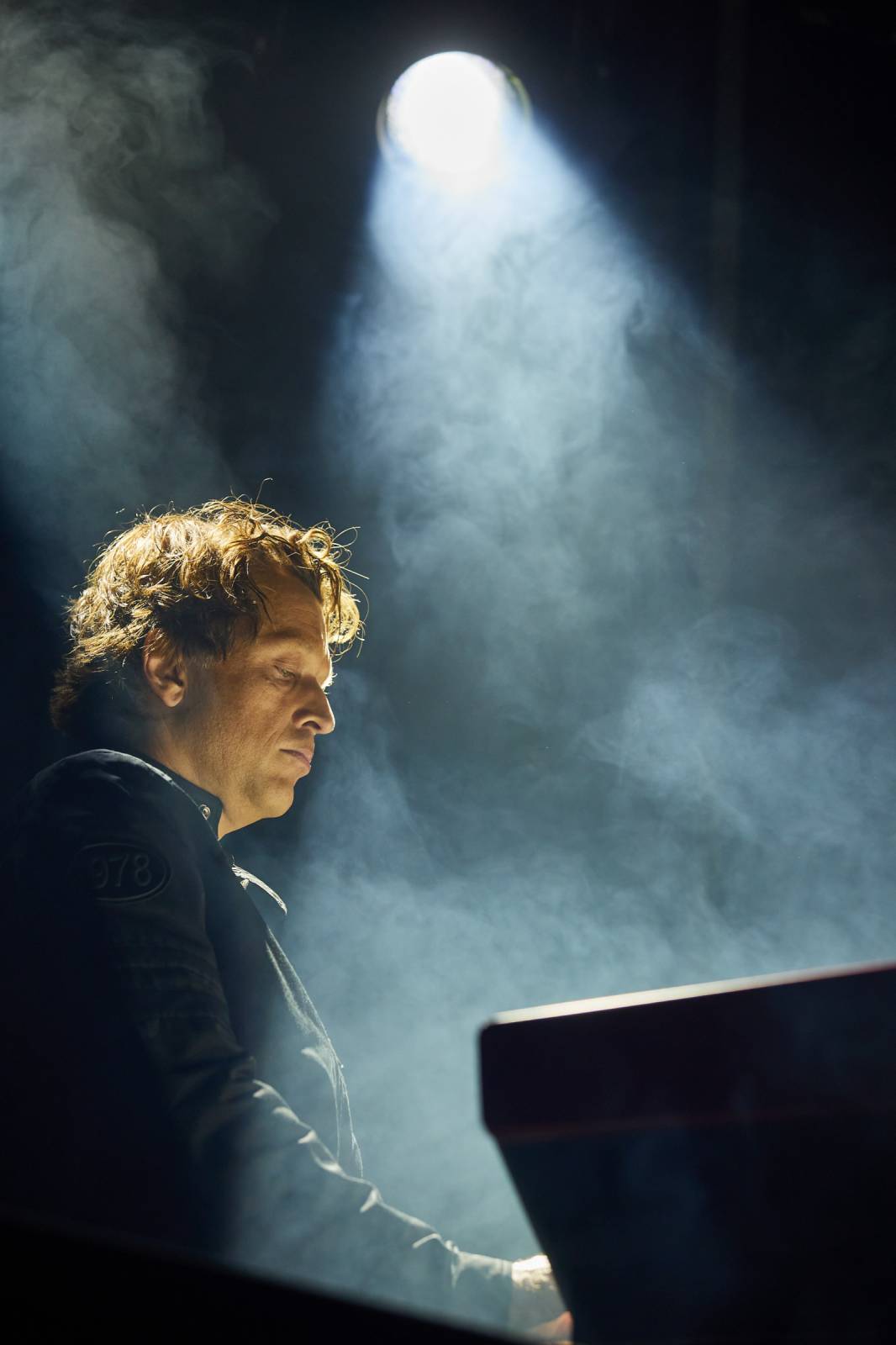 Přátelé a kolegové zavzpomínali v O2 universu na Mira Žbirku