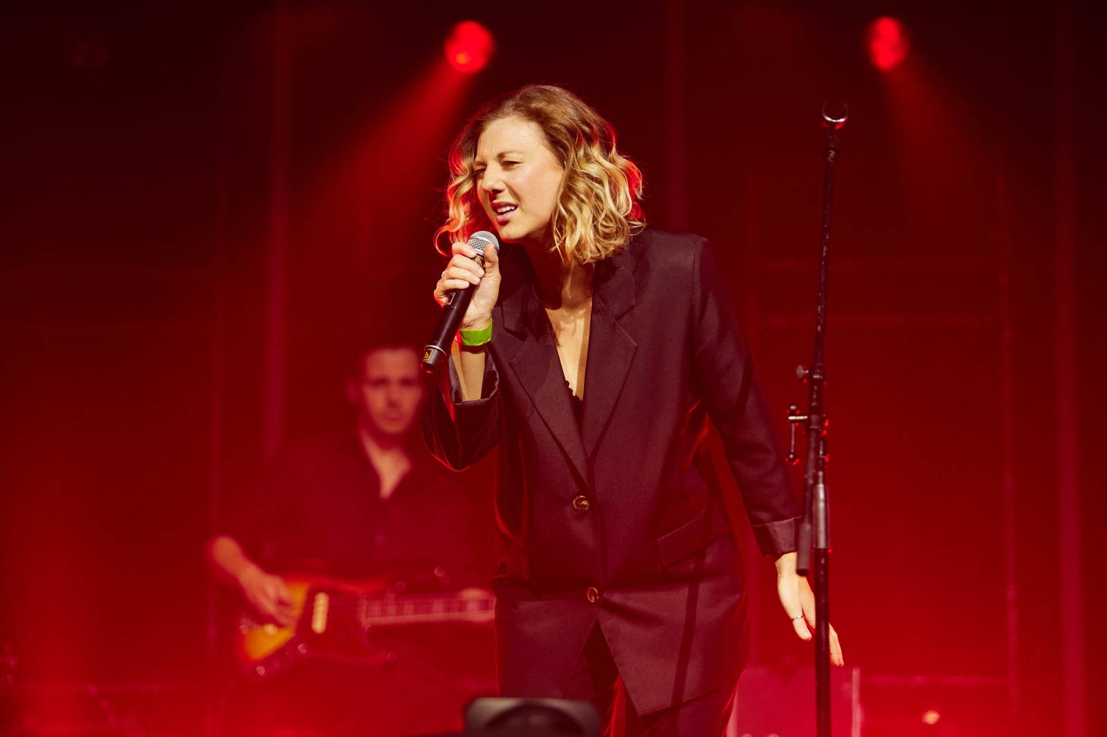 Přátelé a kolegové zavzpomínali v O2 universu na Mira Žbirku