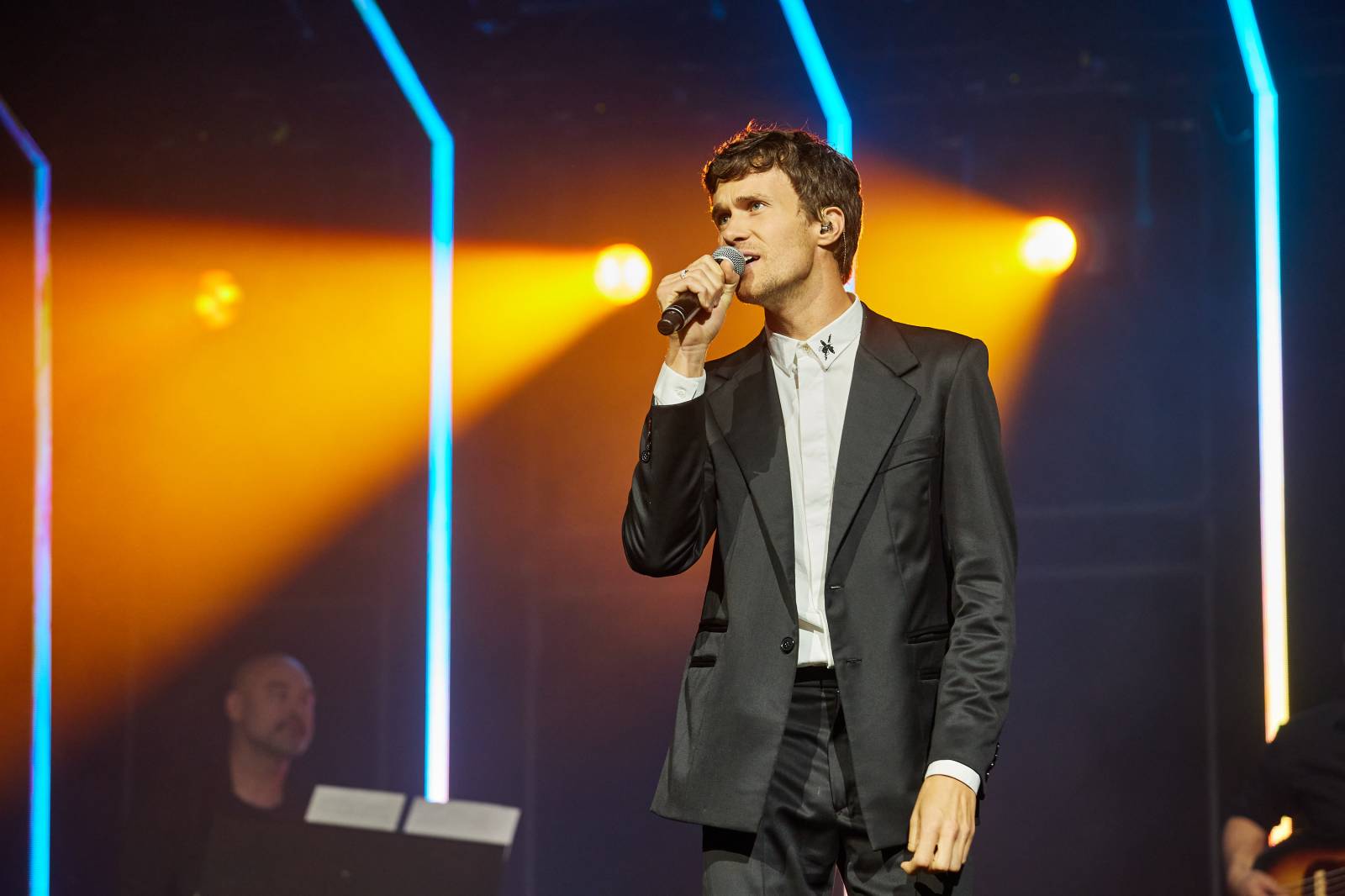 Přátelé a kolegové zavzpomínali v O2 universu na Mira Žbirku